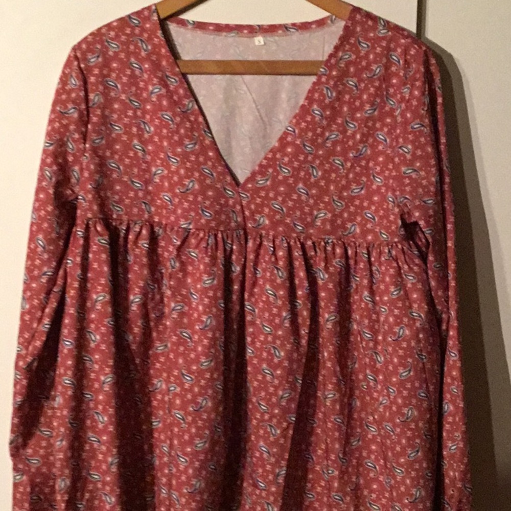 Paisley print burgundy Women’s top